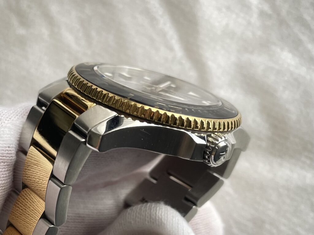 TISSOT シースター 1000 36MM　斜め