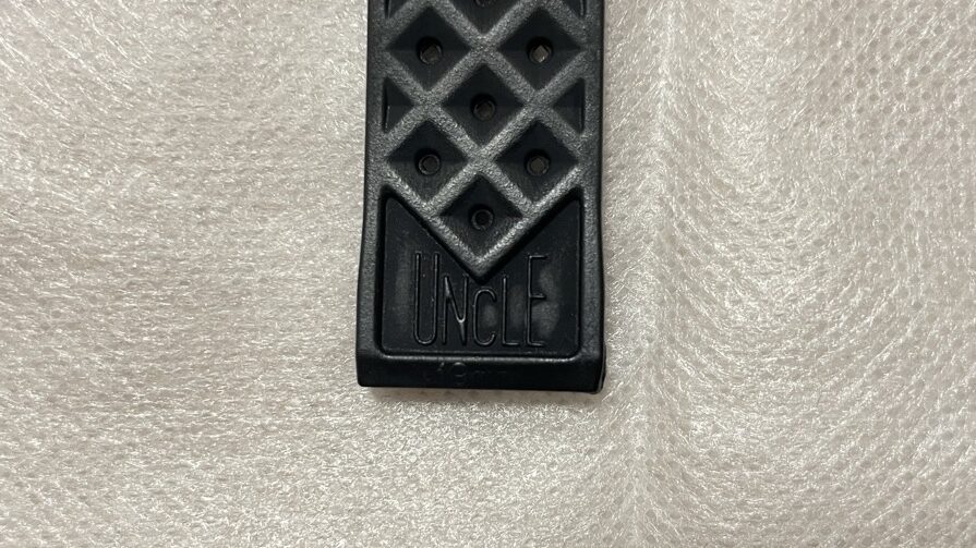 South Pacific Rubber Strap　裏面拡大