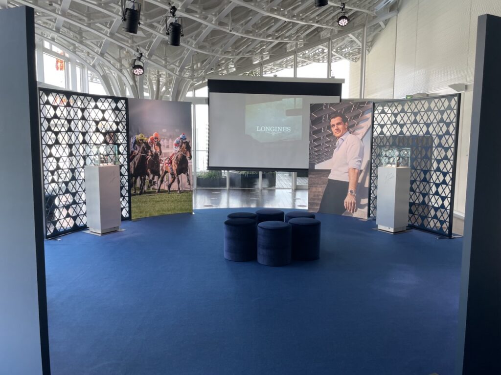 ロンジン　アーカイブ展　会場