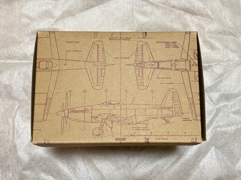 AVI-8 Hawker Hurricane Classic Chronograph box 3